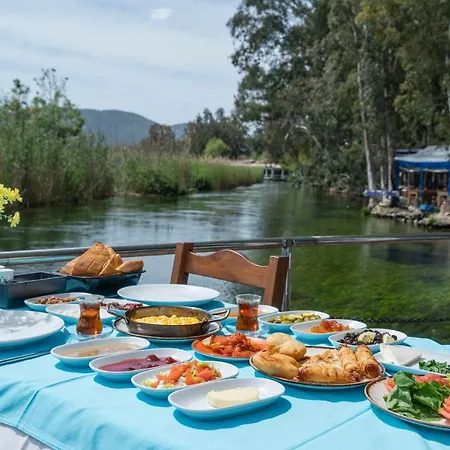 Otel Mandalın Akyaka