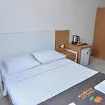 Mandalin ホテル