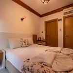 Mandalin 3* アクヤカ