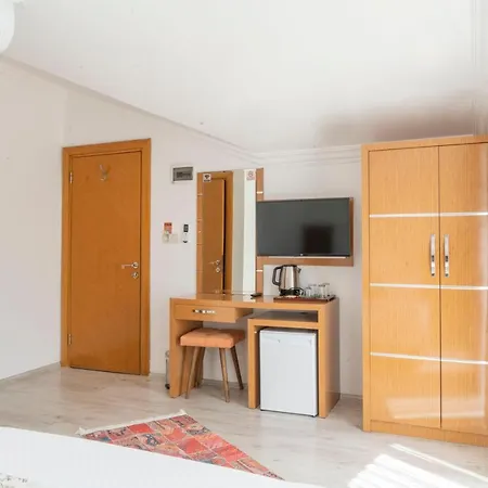 Hotel Mandalin Akyaka 3*
